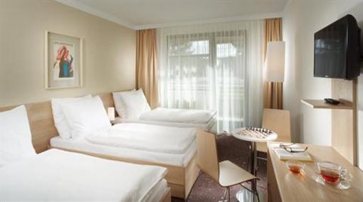 фото отеля OREA Hotel Devet Skal