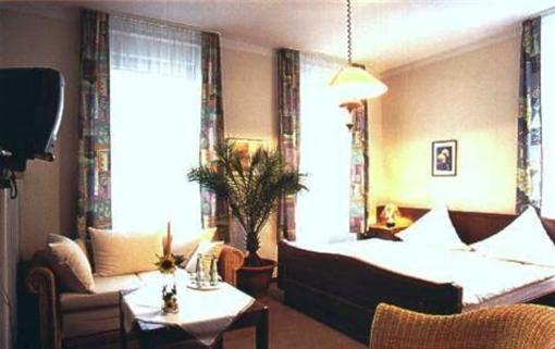 фото отеля Edelstein Hotel