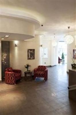 фото отеля Icon Hotel Luton