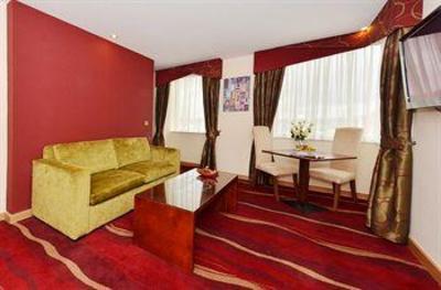 фото отеля Icon Hotel Luton