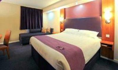 фото отеля Premier Inn Runcorn