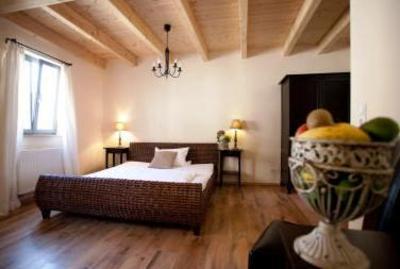 фото отеля Hotel Kleine Residenz am Schloss