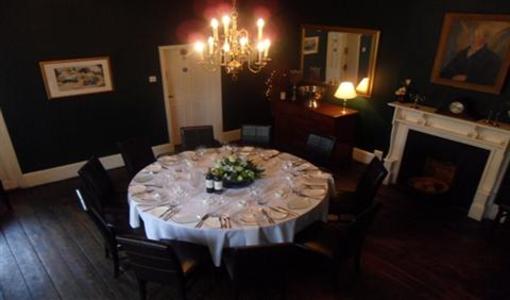 фото отеля Crown and Punchbowl Hotel Horningsea