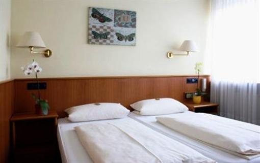 фото отеля Gasthof Hotel Mainperle