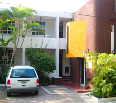 фото отеля Los Girasoles Apartment Suites