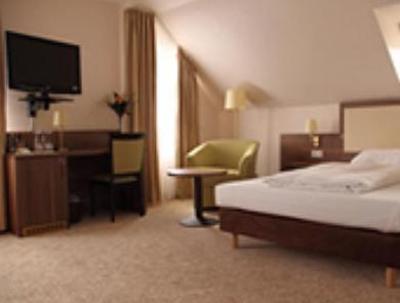 фото отеля Golfhotel