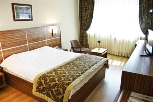 фото отеля Petek Hotel