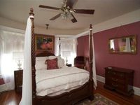 Pine Bush House Bed & Breakfast