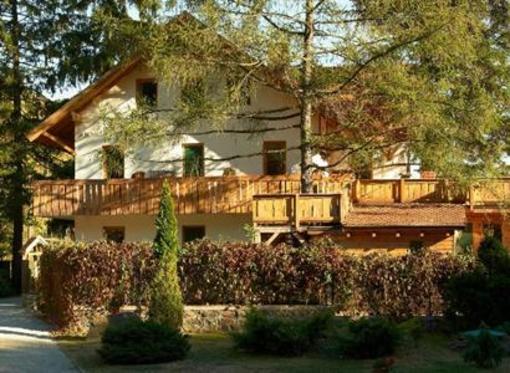 фото отеля Oko-Park Pension Campsite & Adventure