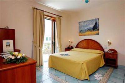 фото отеля Villa Luisa Hotel
