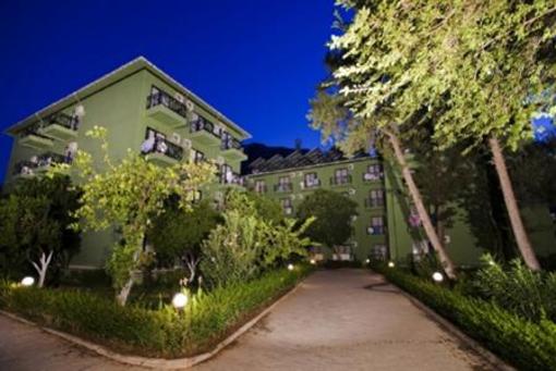 фото отеля Larissa Hotel