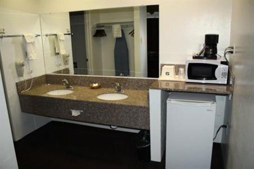 фото отеля Best Western Adobe Inn