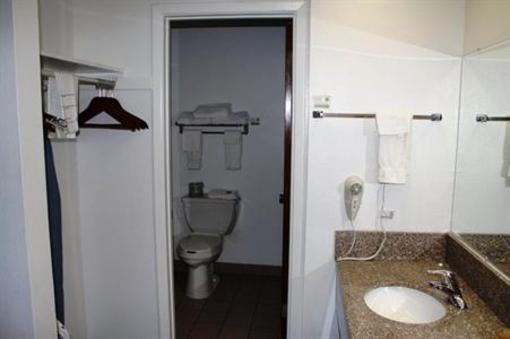 фото отеля Best Western Adobe Inn