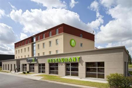 фото отеля Campanile Roissy Le Mesnil Amelot