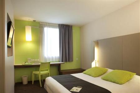 фото отеля Campanile Roissy Le Mesnil Amelot