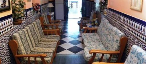 фото отеля Hostal Sevillana II