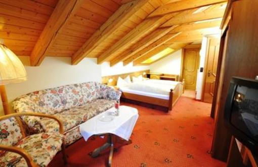 фото отеля Weinklause Apart Hotel