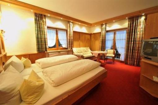 фото отеля Weinklause Apart Hotel