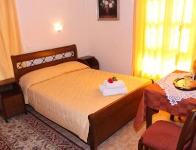 фото отеля Artemis Traditional Resort Myrina