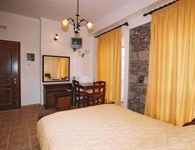 фото отеля Artemis Traditional Resort Myrina