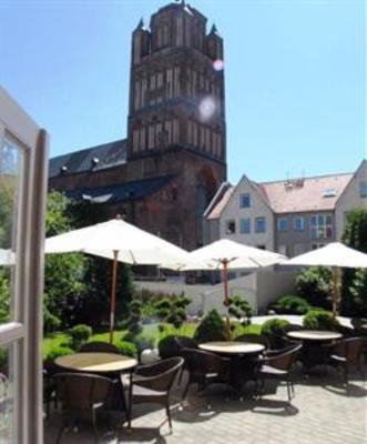 фото отеля Haus Wullfcrona Stralsund