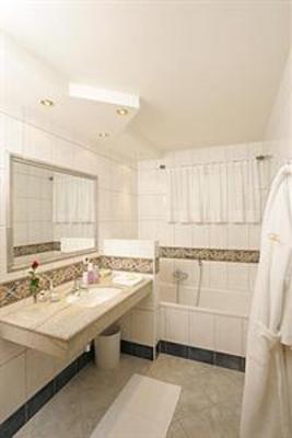 фото отеля Hotel Zwolfer