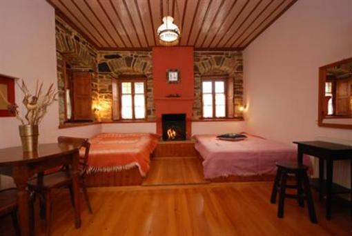фото отеля Guesthouse Koulis