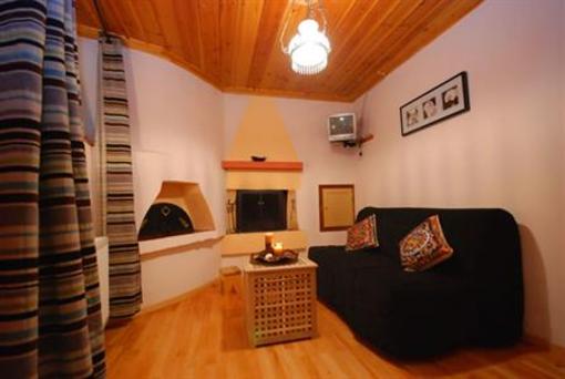 фото отеля Guesthouse Koulis