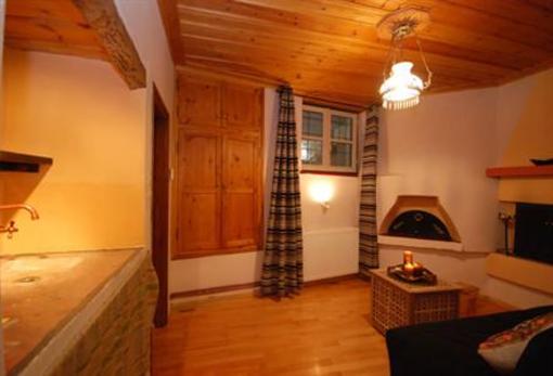 фото отеля Guesthouse Koulis
