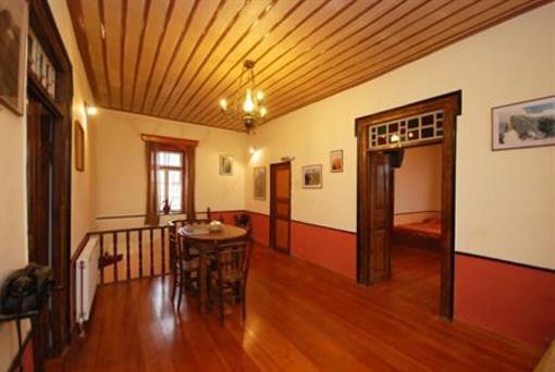 фото отеля Guesthouse Koulis