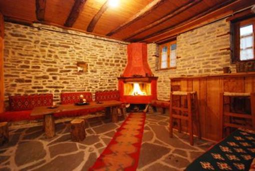 фото отеля Guesthouse Koulis