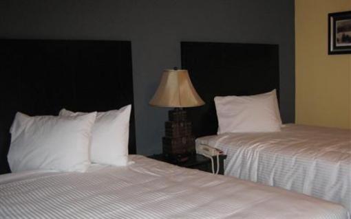 фото отеля Solaire inn & Suites