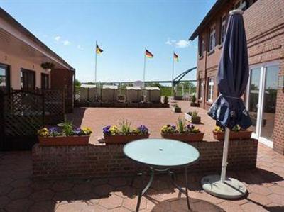фото отеля Fahrhaus Fehmarnsund Gastehaus Ferienwohnungen