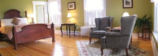 фото отеля Louisbourg Heritage House Bed & Breakfast
