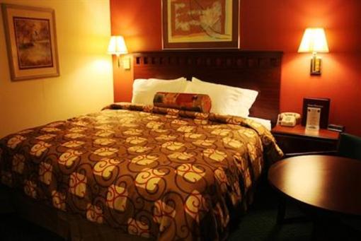 фото отеля Relax Inn Chehalis