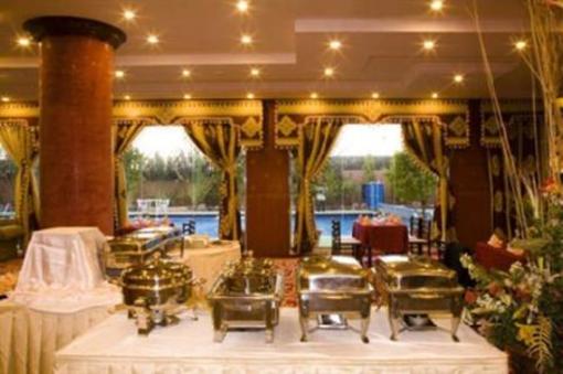фото отеля Tulip Inn Yanbu