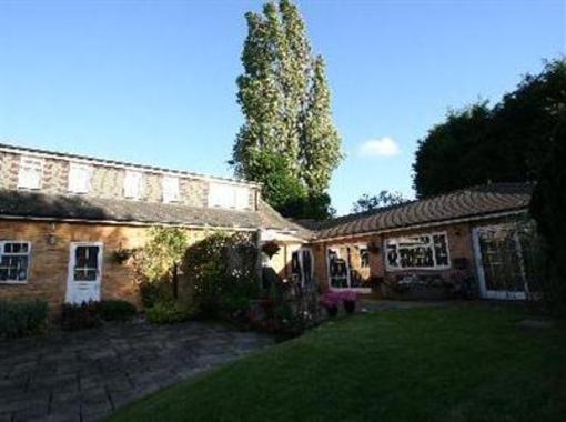 фото отеля The Hollies Guest House Solihull