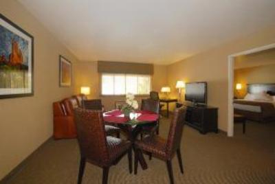 фото отеля BEST WESTERN Plus Canyonlands Inn