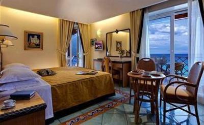 фото отеля Sorriso Thermae & Resort Forio