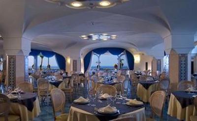фото отеля Sorriso Thermae & Resort Forio
