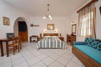 фото отеля Antony Studios And Apartments Naxos