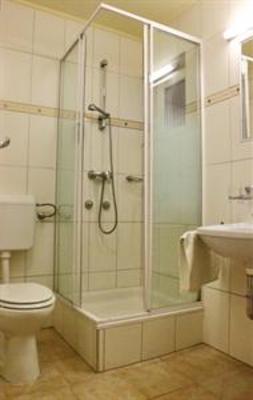 фото отеля Teke Bowling Centrum es Sport Hotel
