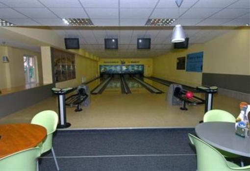 фото отеля Teke Bowling Centrum es Sport Hotel