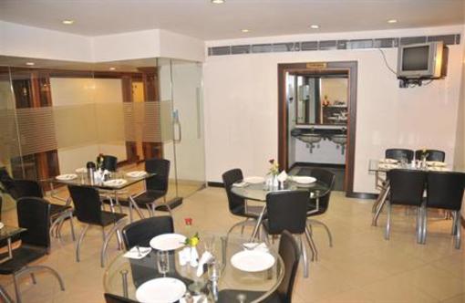 фото отеля Hotel Teekay Grand
