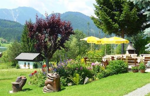 фото отеля Ferienhaus Winkler Tuschnig Pension Weissensee