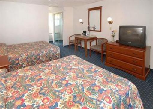 фото отеля Travelodge South Burlington