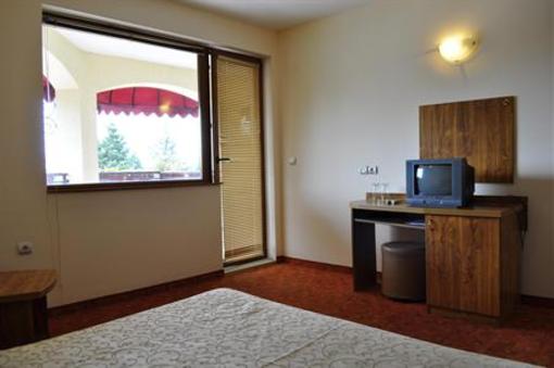 фото отеля Family Hotel Captain