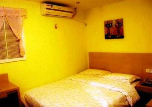 фото отеля Hostel Convenience Inn