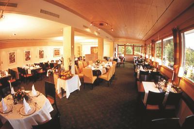 фото отеля Waldhotel Am Notschrei Oberried