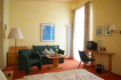 фото отеля Waldhotel Am Notschrei Oberried